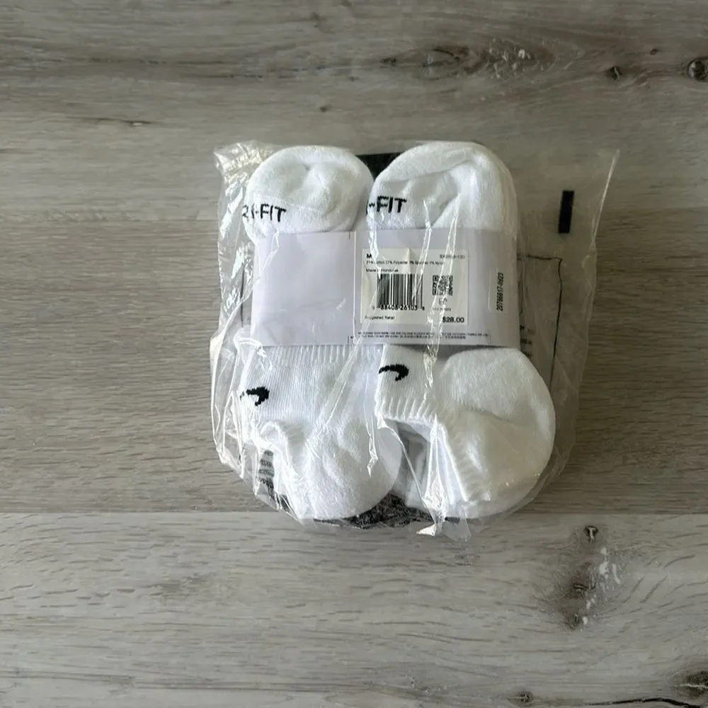 Nike Everyday Plus Cushioned Training No-Show Socks (6 Pairs) White M NWT IN PKG